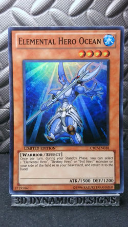 | Yugioh Elemental HERO Ocean CT07-EN018 Super Rare 2010 Tins DMG 🔥 | - Image 1