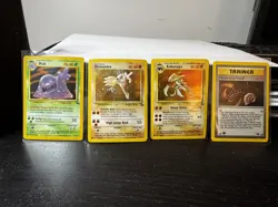 Vintage Pokemon Card Lot - 3 holo - Muk, Hitmonlee, Kabutops, 1st ed fossil. - Image 1