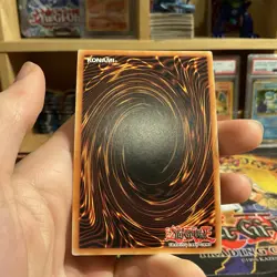 DESO-EN060 Dark Illusion Super Rare Yu-Gi-Oh Card 1st NM - Image 4