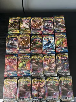 Pokemon Sword & Shield SWSH Lot Of 22 Booster Packs Includes Evolving Skies - Image 1