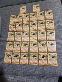 Kabuto First Edition Lot Of 32 Pokemon Vintage TCG Fossil 50/62 English NM-LP - Image 1
