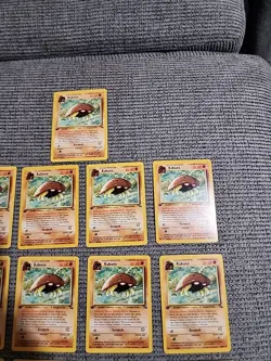 Kabuto First Edition Lot Of 32 Pokemon Vintage TCG Fossil 50/62 English NM-LP - Image 3