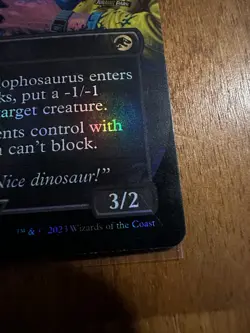 MTG Spitting Dilophosaurus (Borderless) (FOIL) Universes Beyond: Jurassic World - Image 5