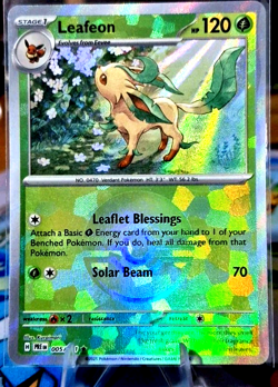 Pokemon Leafeon (Poke Ball Foil) 005/131 Rare Prismatic Evolutions Pokemon TCG - Image 1