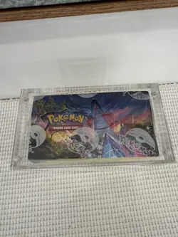 Pokemon TCG Sword and Shield - Evolving Skies Booster Box w/Acrylic case FACTORY - Image 3