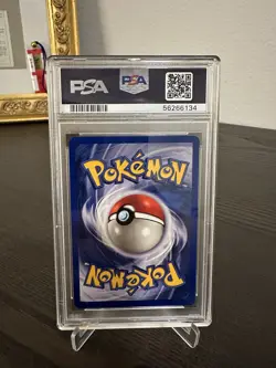 1999 Pokemon Game Machamp Holo 1st Edition 8/102 PSA 8 NM-MT - Image 2