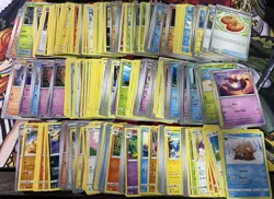 Pokemon Card Bulk lot 300 Cards - Common, Uncommon - No Basic Energies - Image 1