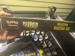 Pokemon TCG Hidden Fates Raichu GX Collection Box New Factory Sealed 728192512490 - Image 2