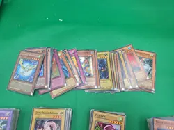 Mix Lot Of 525 Yu-Gi-Oh Cards HP H20 - Image 4