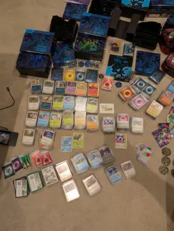Pokemon TCG Bulk Card Joblot 4500 Total ~2000 C/ UC 246 Holo 659 R Holo Tins ++ - Image 2