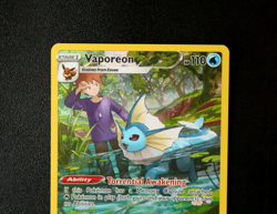 Pokemon Card TCG - Vaporeon TG02/TG30 - Brilliant Stars - Ultra Rare - NM ⭐ - Image 2