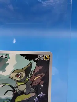 Pokemon Axew Holo TCG Sv: Black Bolt Illustration Rare Card 145/086 - Image 2