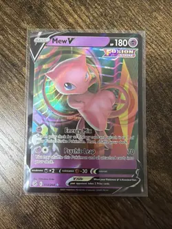 Pokemon TCG Mew V 113/264 Sword & Shield Fusion Strike Ultra Rare Holo Card NM - Image 1