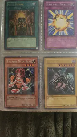 Yu-Gi-Oh! TCG Holos, Classic/Memorable Main Character Cards, Mixed Lot & Book - Image 5