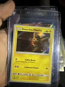 Pokemon TCG Detective Pikachu SM190 Black Star Promo Holo Card NM - Image 1