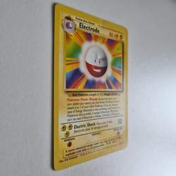 Pokemon Electrode 21/102 WotC Base Set Unlimited Rare MP - Image 4