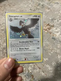 Pokemon Staraptor Holo Rare Card Diamond and Pearl Near Mint - Image 1