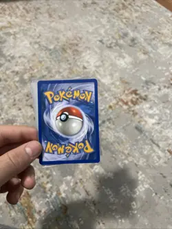 Pokemon Staraptor Holo Rare Card Diamond and Pearl Near Mint - Image 2