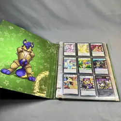 Neopets 2004 Mall Tour Binder, 200+ Trading Game Cards / TCG Holos. Unplayed VG - Image 3