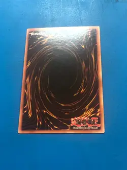 YUGIOH Ultra Rare Blue-Eyes White Dragon LOB-E001 PLAYED - Image 2