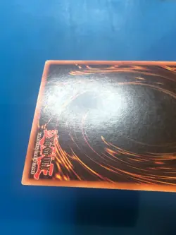 YUGIOH Ultra Rare Blue-Eyes White Dragon SDK-E001 PLAYED - Image 5