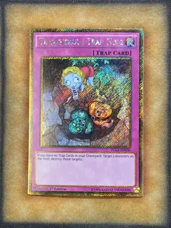 Yugioh Treacherous Trap Hole PGL3-EN036 Gold Secret Rare 1st Ed NM - Image 1