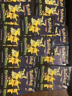 20 Pack Pokemon TCG Trick or Trade Booster Packs 2023 Halloween Card Lot Bundle 820650852572 - Image 1