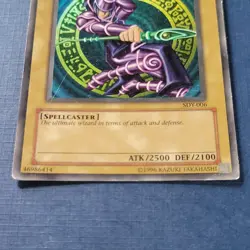 Yu-Gi-Oh! Dark Magician SDY-006 Ultra Rare Holo Mod/Heavy Played *FREE SHIPPING* - Image 3