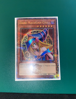 Yugioh Dark Magician Girl MP24-EN009 Quarter Century Rare 1st Ed NM - Image 2