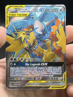 Moltres & Zapdos & Articuno GX 66/68 Pokemon Hidden Fates Sun Moon Full Art NM - Image 3
