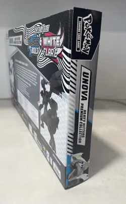 Unova Heavy Hitters Premium Collection Black Bolt & White Flare - Image 3