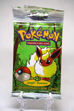 Pokemon Jungle Unlimited 1999 Flareon Artwork Booster Pack WOTC Sealed Vintage - Image 1