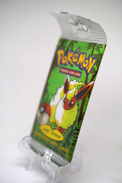 Pokemon Jungle Unlimited 1999 Flareon Artwork Booster Pack WOTC Sealed Vintage - Image 3