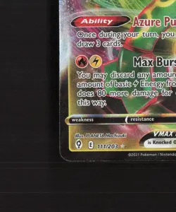 Rayquaza VMAX 111/203 Evolving Skies Ultra Rare Holo Pokemon Card NM - Image 5