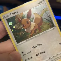 POKEMON TCG BATTLE STYLES EEVEE HOLO CARD #SWSH095 - Image 3