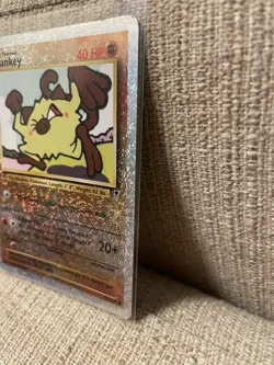Pokemon TCG Mankey 81/110 Legendary Collection Reverse Holo HP/Damaged - Image 4
