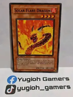 YUGIOH SOLAR FLARE DRAGON AST-032 1 ST EDITION COMMON PLAYED - Image 1