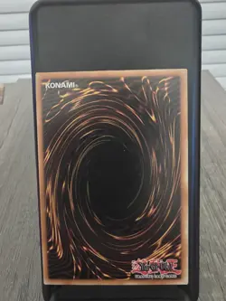 Dark Magician (A) YGLD-ENA03 King of Games: Yugi's Legendary Decks 1st Edition - Image 2