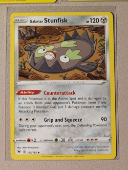 3x Galarian Stunfisk 125/185 Pokemon card Vivid Voltage uncommon NM - Image 1