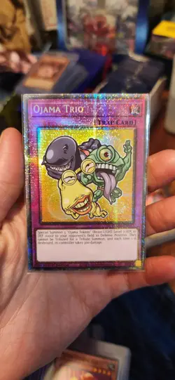 Yu-Gi-Oh Ojama Trio Starlight Rare 1st Edition BLMM-EN010. PACK FRESH - Image 2