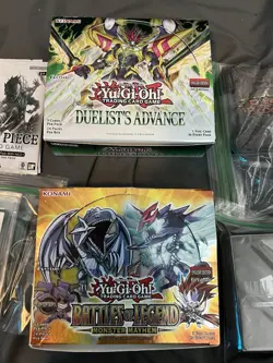 Mixed TCG Card Lot of 3032 One Piece Union Arena Yu-Gi-Oh Magic Battle Spirits - Image 5