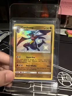Pokemon TCG Hidden Fates Charmander SV6/SV94 Baby Shiny Vault Holo Rare Card NM - Image 3
