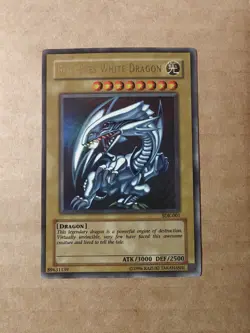 Yu-Gi-Oh Blue-Eyes White Dragon SDK-001 Ultra Rare Unlimited - Image 1
