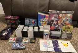 HUGE POKEMON TCG COLLECTION! UNCOMMONS! COMMONS! HOLO RARES! SEALED BINDERS! LOT - Image 1