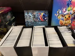 HUGE POKEMON TCG COLLECTION! UNCOMMONS! COMMONS! HOLO RARES! SEALED BINDERS! LOT - Image 3