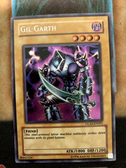 Yugioh Gil Garth Secret Rare Unlimited GLAS-EN091 FULL HOLO BLEED - LP - Image 2
