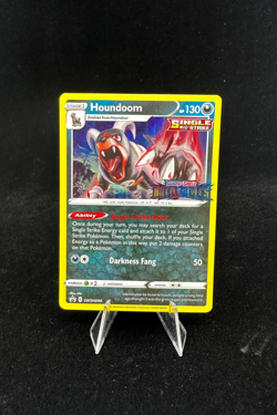 Houndoom Prerelease Promo SWSH090 | Pokemon TCG Battle Styles LP-NM - Image 1