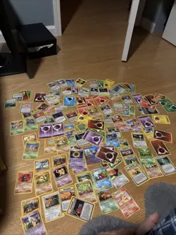 Pokemon Card Assorted Lot (125) 2 hollow Cards! - Image 1