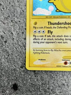 2009 Pokemon Platinum Rising Rivals #113 Flying Pikachu Holo Card LP - Image 5