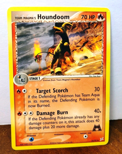 POKEMON TEAM MAGMA'S HOUNDOOM UNCOMMON TEAM MAGMA VS TEAM AQUA LP - Image 1